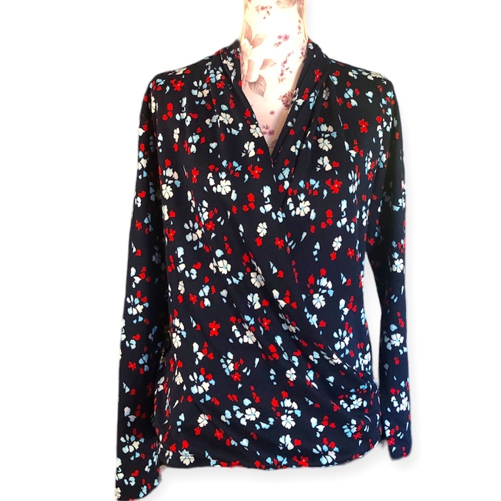 Loft Scattered Floral Semi Wrap Longsleeve | Sweater